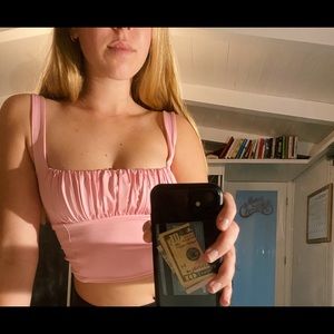 NEVER WORN Cute ruffle tank